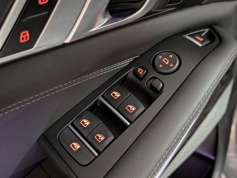 Used 2024 BMW X5 M60i w/ Climate Comfort Package image 19