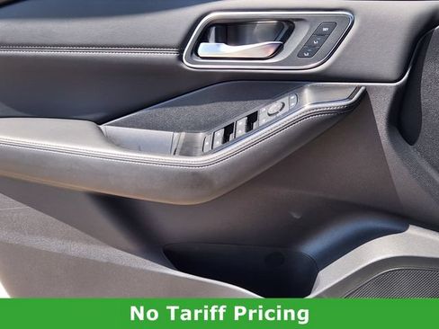 Certified 2026 Nissan Rogue Platinum AWD/4WD image 21