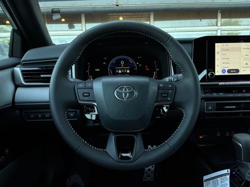 New 2026 Toyota Camry SE FWD image 30