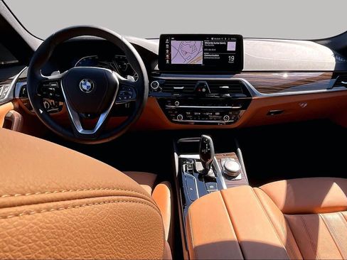 Used 2023 BMW 540i xDrive w/ Premium Package AWD/4WD image 15