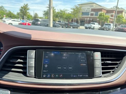 Used 2021 Buick Enclave Avenir w/ Avenir Technology Package AWD/4WD image 20