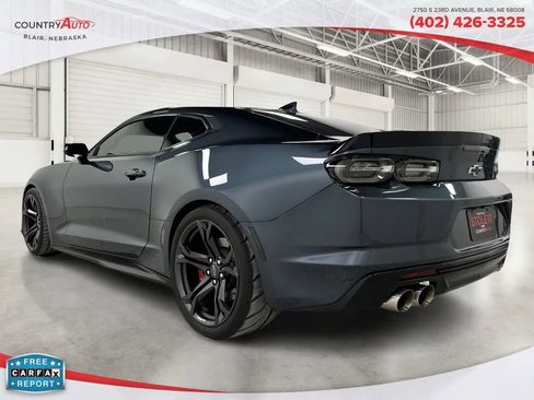 Used 2021 Chevrolet Camaro SS image 4