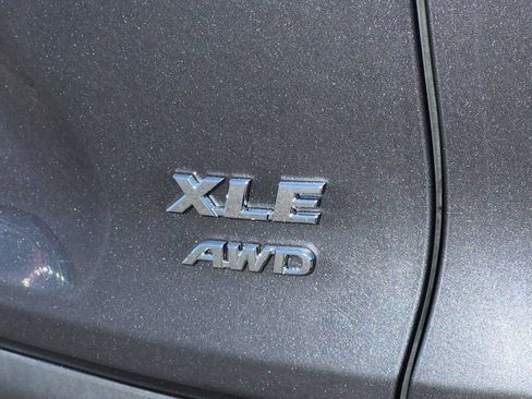 Used 2024 Toyota RAV4 XLE w/ Convenience Package AWD/4WD image 25