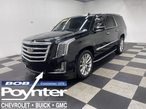 Used 2017 Cadillac Escalade ESV Premium Luxury image 1