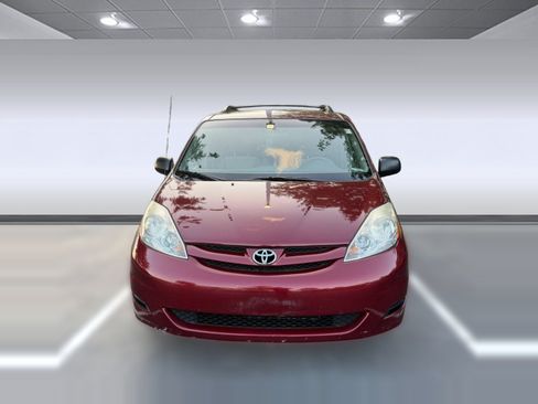 Used 2008 Toyota Sienna LE FWD image 4