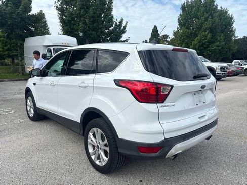 Used 2019 Ford Escape SE FWD image 7
