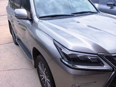 Used 2020 Lexus LX 570 4WD w/ Luxury Package