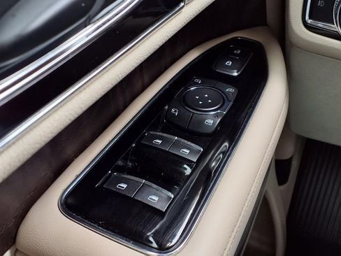 Used 2021 Lincoln Navigator L Reserve w/ Luxury Package AWD/4WD image 17