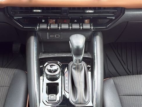 Used 2023 GMC Canyon AT4 w/ Canyon Safety Plus Package image 18