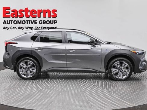Used 2023 Subaru Solterra AWD image 4