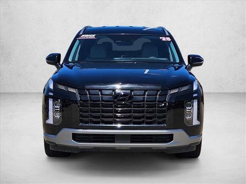 Used 2025 Hyundai Palisade SEL FWD image 2