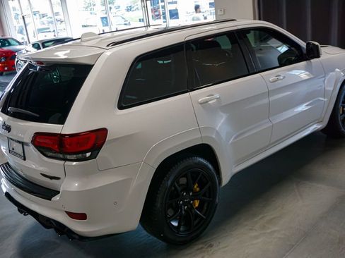 Used 2018 Jeep Grand Cherokee Trackhawk w/ Trailer Tow Group IV image 39