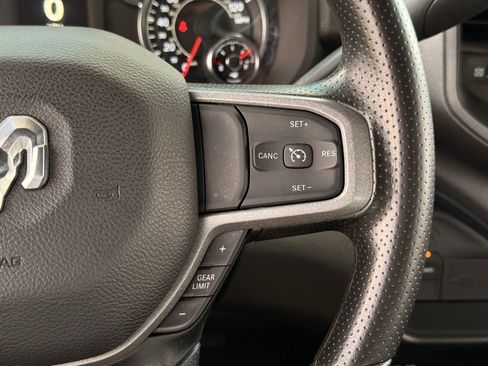 Used 2024 RAM 3500 Tradesman w/ Chrome Appearance Group AWD/4WD image 30