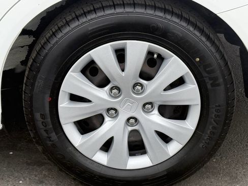 Used 2012 Honda Civic LX image 13