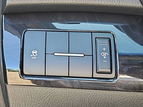 Used 2014 Kia Sorento LX FWD image 21