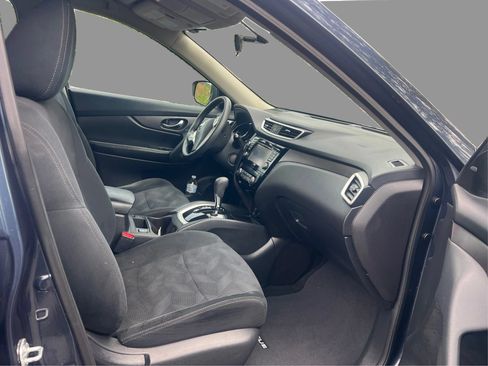 Used 2016 Nissan Rogue SV w/ SV Premium Package AWD/4WD image 24