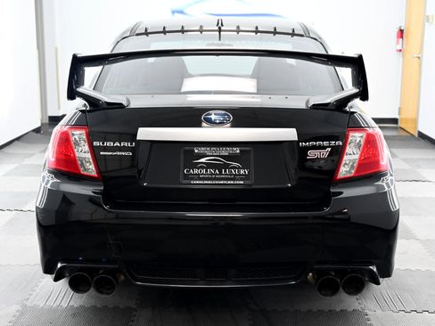 Used 2011 Subaru Impreza WRX STI image 3