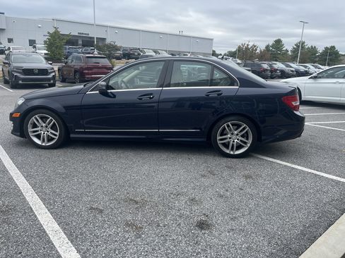 Used 2014 Mercedes-Benz C 300 4MATIC Sedan image 8