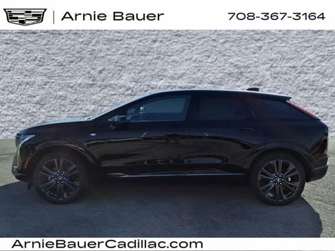 New 2026 Cadillac Optiq Sport 2 image 9