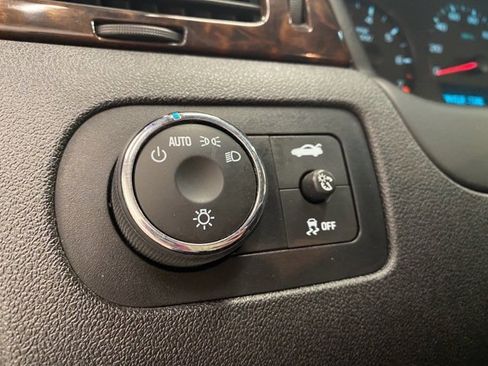 Used 2016 Chevrolet Impala Limited LS image 9