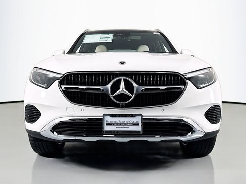 New 2026 Mercedes-Benz GLC 300 image 2