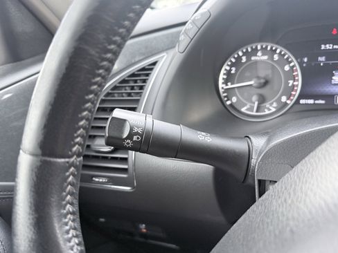 Used 2021 Nissan Armada SV w/ SV Appearance Package image 75