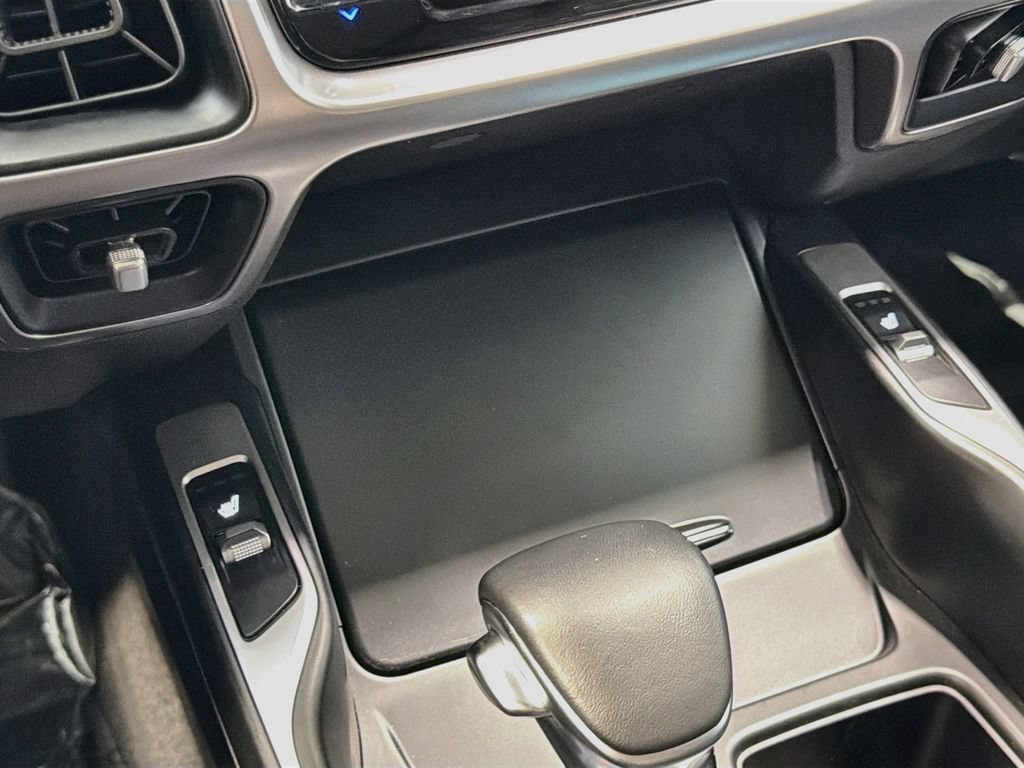 Used 2023 Kia Sorento S w/ Panoramic Sunroof Package FWD image 22