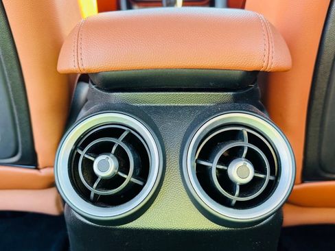 Used 2017 Alfa Romeo Giulia AWD image 14