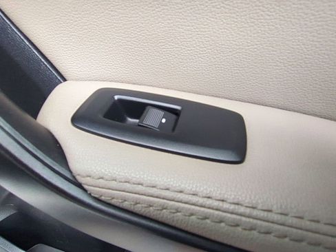 Used 2020 Ford Ranger Lariat w/ Equipment Group 501A Mid image 38