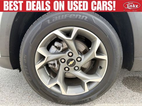 Used 2024 Chevrolet Trax LT w/ Driver Confidence Package FWD image 23