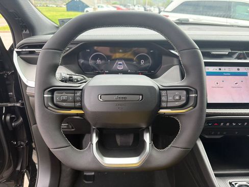 New 2026 Jeep Cherokee Limited AWD/4WD image 14
