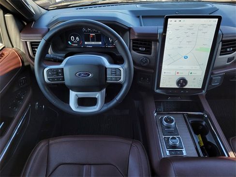 Used 2024 Ford Expedition Max Limited image 10
