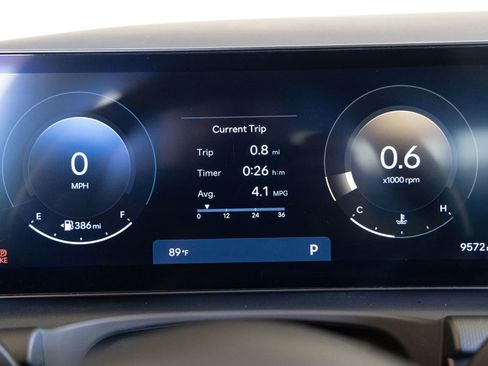 Used 2025 Hyundai Santa Cruz SEL AWD/4WD image 20