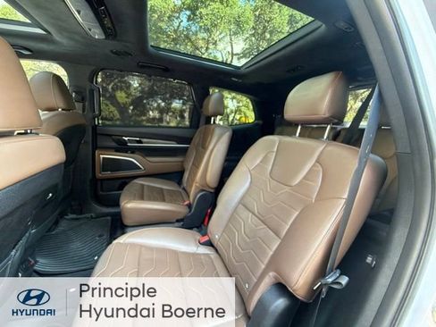 Used 2021 Kia Telluride SX w/ SX Prestige Package AWD/4WD image 14
