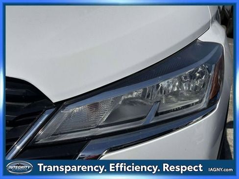 Certified 2021 Nissan Kicks S FWD image 8