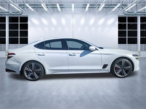 Used 2025 Genesis G70 2.5T w/ Sport Prestige Package image 3