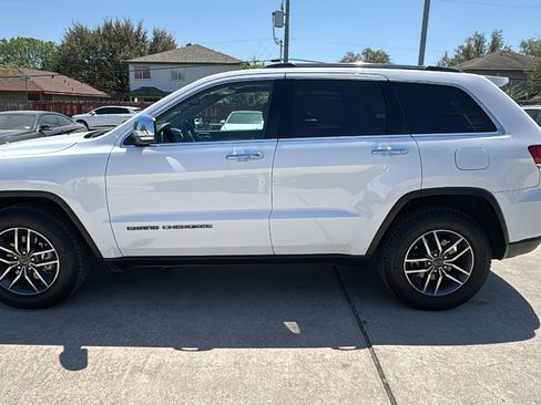 Used 2020 Jeep Grand Cherokee Limited w/ Luxury Group II image 4