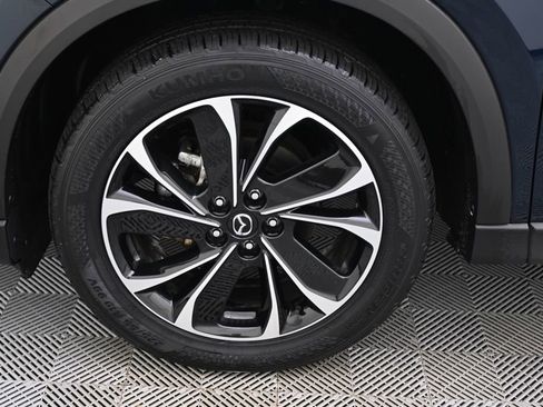 Used 2022 MAZDA CX-5 AWD 2.5 S w/ Premium Package image 18