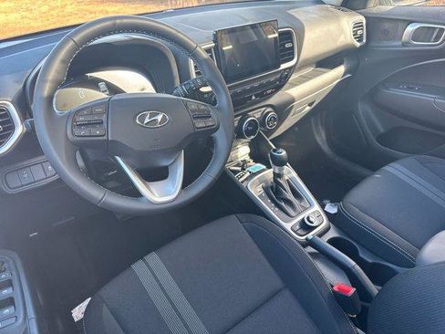 New 2026 Hyundai Venue SEL image 8