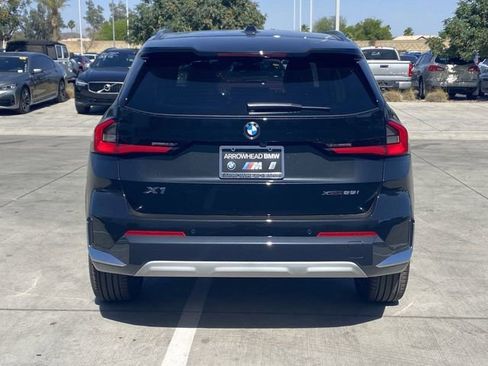 Used 2025 BMW X1 xDrive28i w/ Technology Package image 7