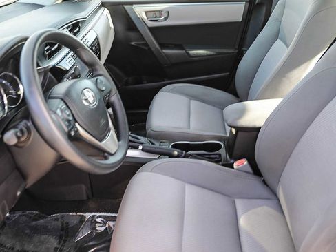 Used 2014 Toyota Corolla LE image 17