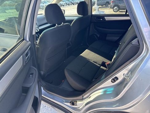 Used 2017 Subaru Outback 2.5i Premium w/ Protection Package #2 image 12