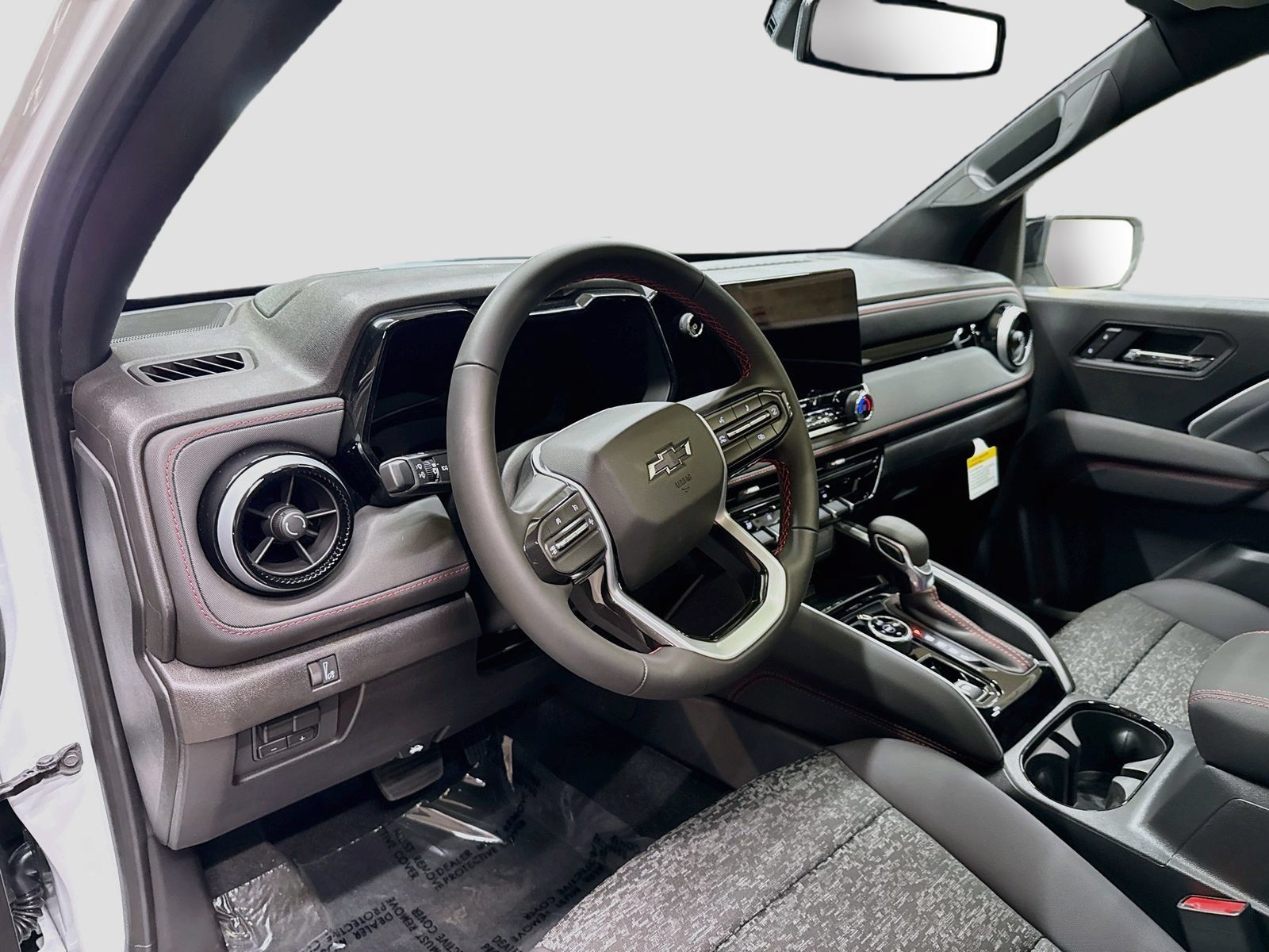 New 2026 Chevrolet Colorado Z71 w/ Midnight Edition AWD/4WD image 10