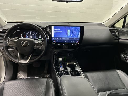 Used 2022 Lexus NX 350h AWD image 29