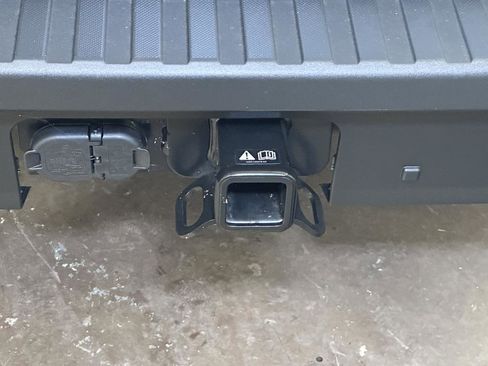 New 2025 Ford Maverick XLT w/ XLT Luxury Package image 16