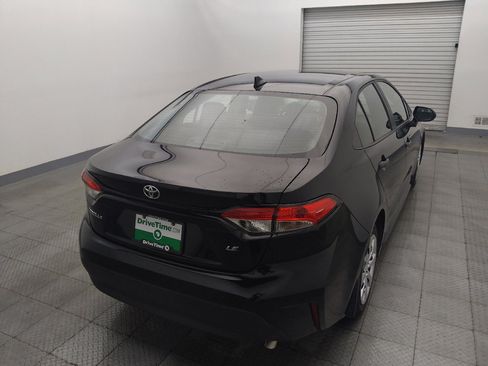 Used 2025 Toyota Corolla LE FWD image 7