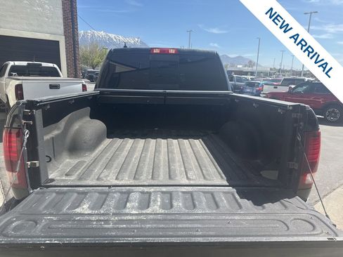 Used 2018 RAM 1500 Rebel w/ Luxury Group image 13