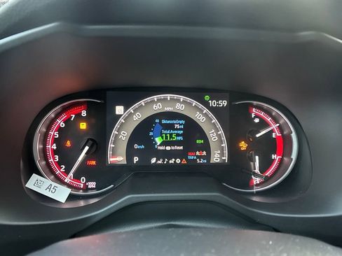 New 2025 Toyota RAV4 XLE w/ Convenience Package image 15