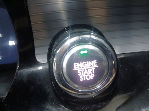 Used 2021 Lincoln Corsair Reserve image 14