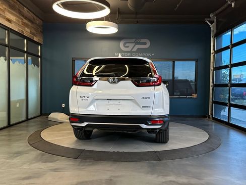 Used 2020 Honda CR-V Touring image 4